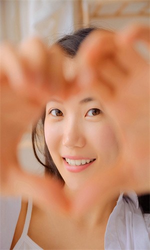 绿巨人苹果香蕉榴莲秋葵丝瓜蜜桃最新版下载